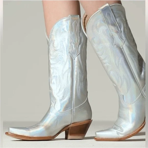 Idyllwind Silver Heeled Boots - Picture 2 of 13